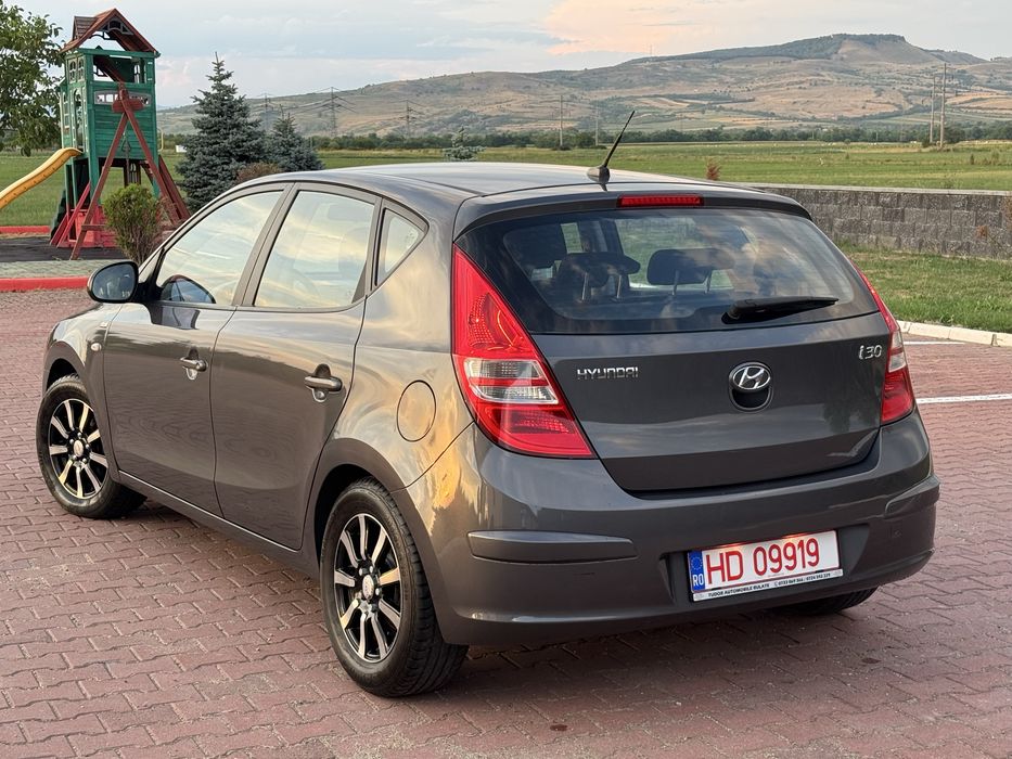 HYUNDAI i30 2008 — imagine 3