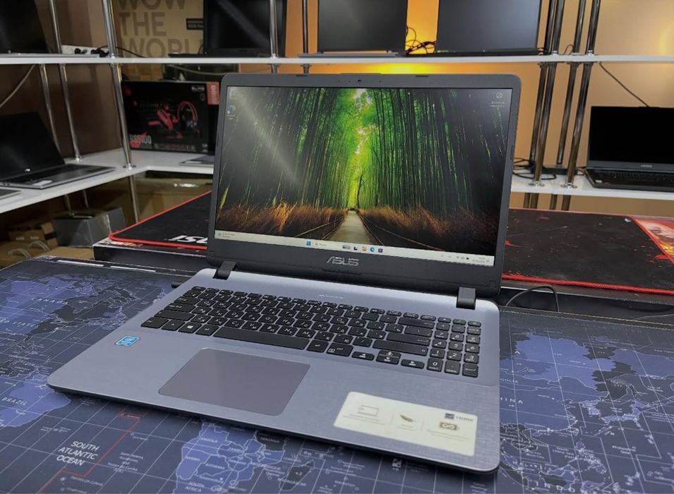 Asus X507M - Pentium Silver N5030/4GB/SSD256Gb