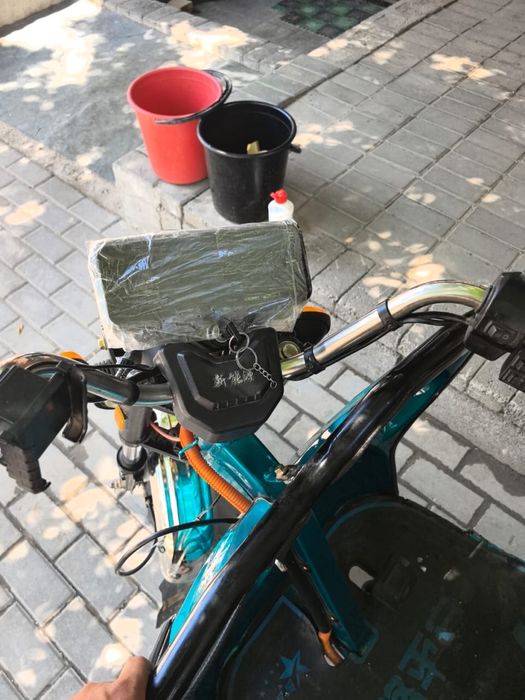 «Продаю электронный скутер б/у»