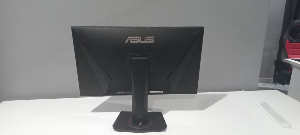 Монитор ASUS 165 гц 27 д  и   144 гц 27 д