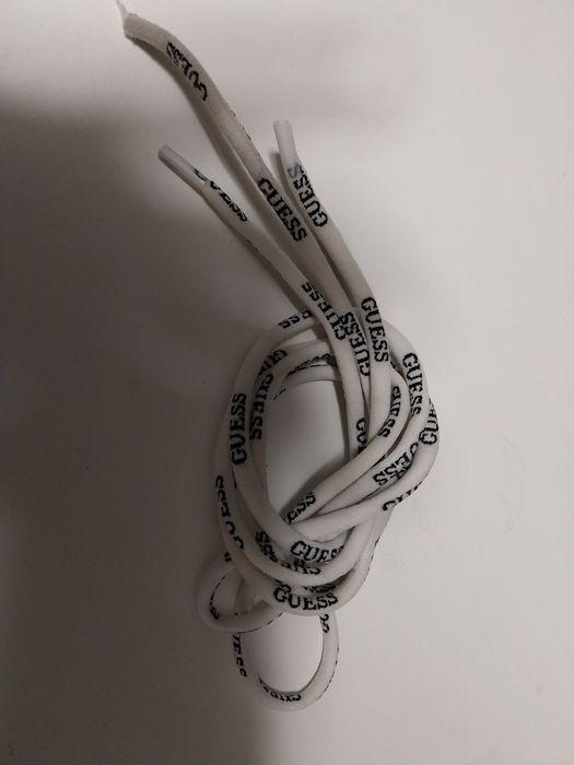 Сникърси guess 37 номер