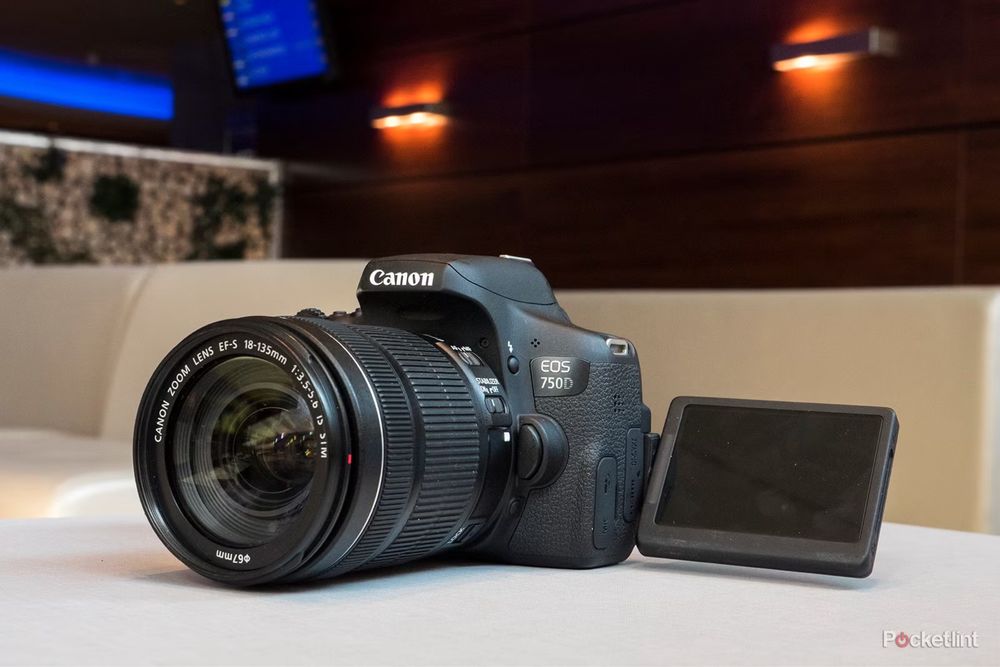 Canon 750D / 18-135mm / ОБМЕН