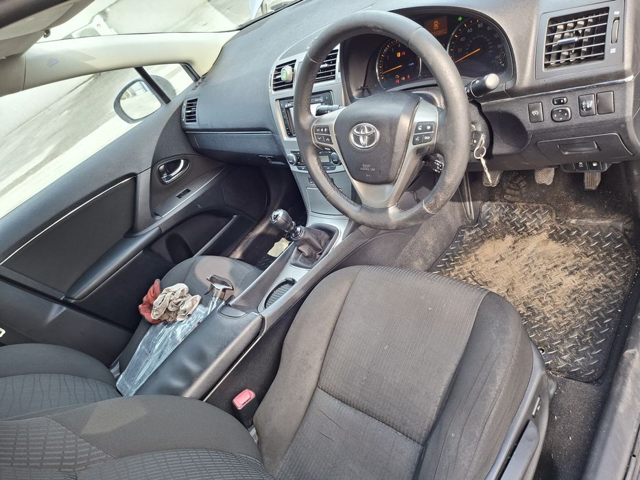 Toyota Avensis T25 T27 на части Тойота Авенсис Т25 Т27