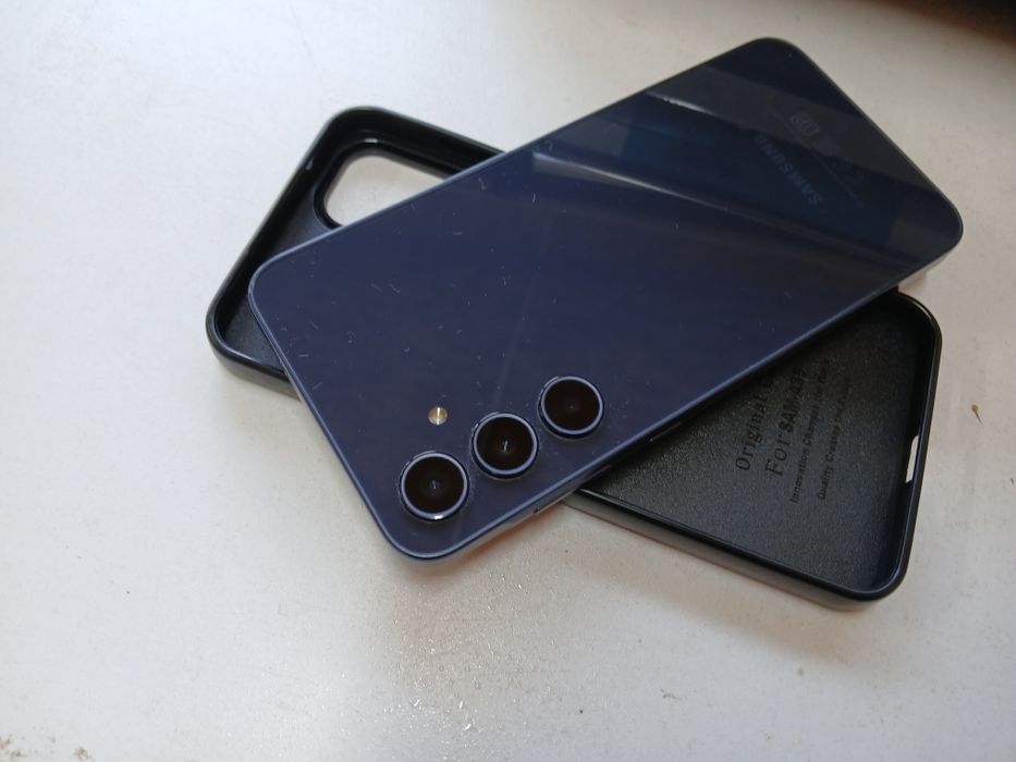 Самсунг А35 . В идеале 5G.  Мощный смартфон