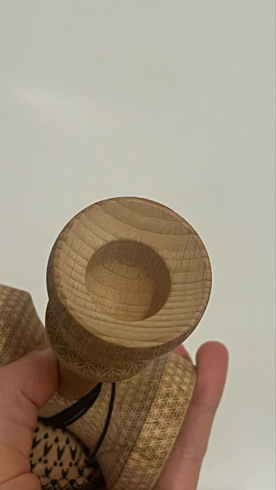 Kendama Sweets legend shape antiskid Boo Johnson Cluj