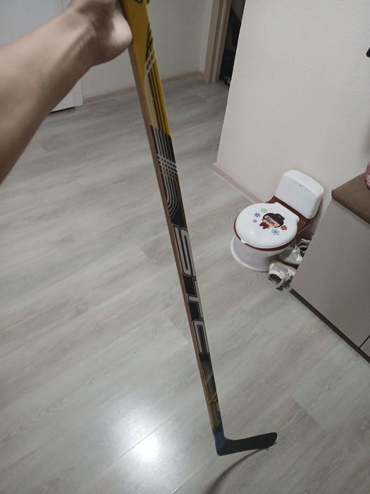 Продам хоккейную клюшку STC 2.0 MAX