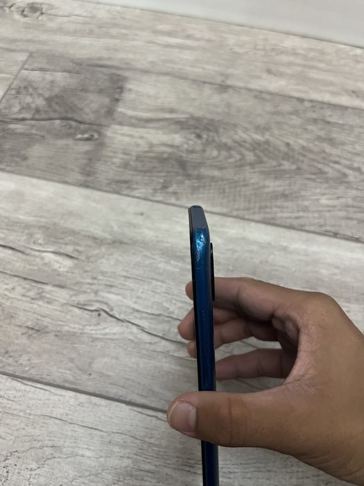 Телефон Redmi 9a синего цвета