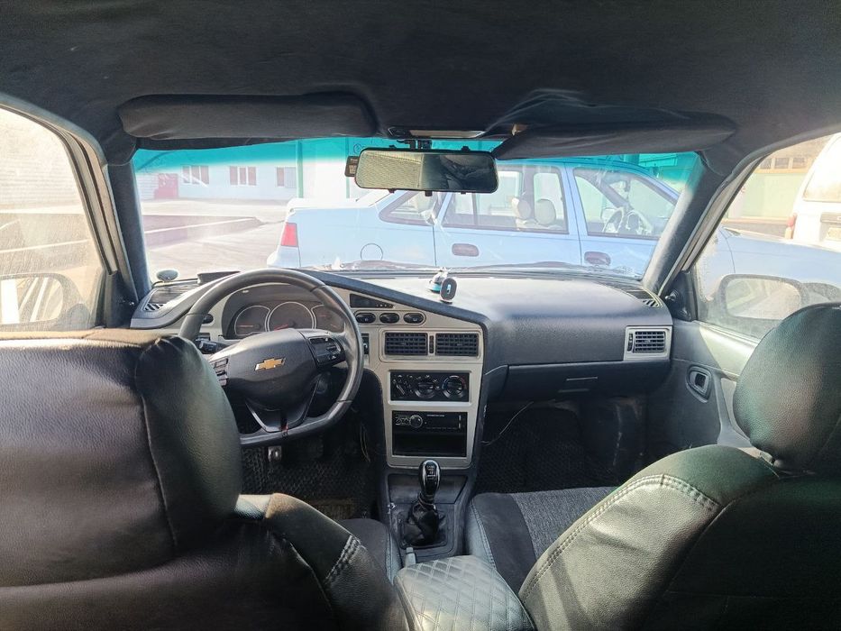 Nexia 2 srochni sotiladi