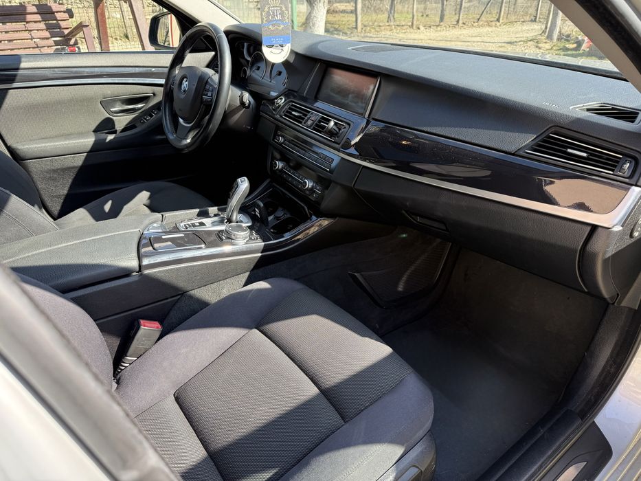 Bmw seria 5, F10, 520d xdrive, 3 butoane