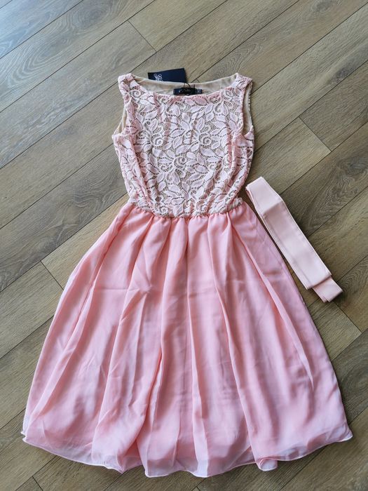 Лятна Рокля