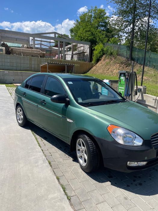 Vand hyundai accent 2007 1.5 crdi acte la zi
