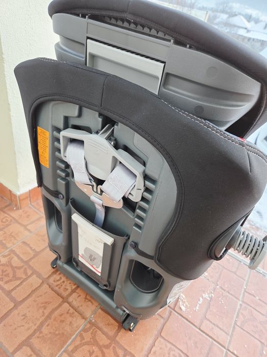 Vând scaun auto copii Britax Romer Evolva cu ISO fix