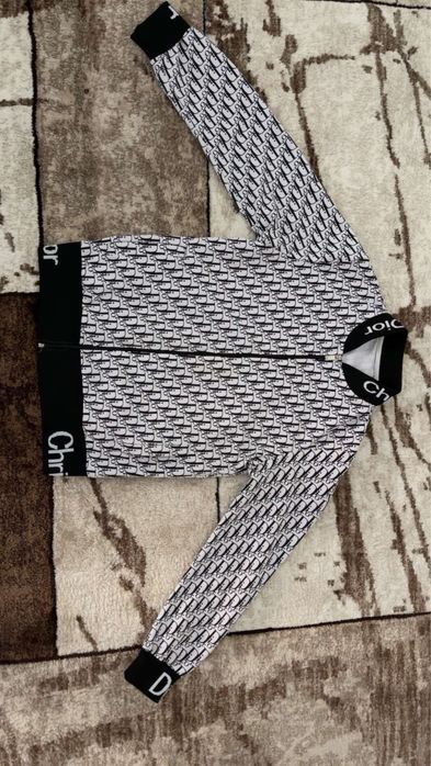 bluza  dior cu fermoar