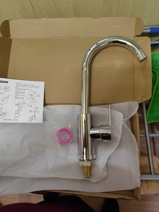 Смеситель на кухню