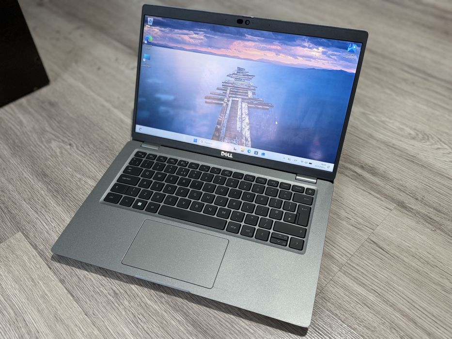 Лаптоп Dell i7 32 Ram