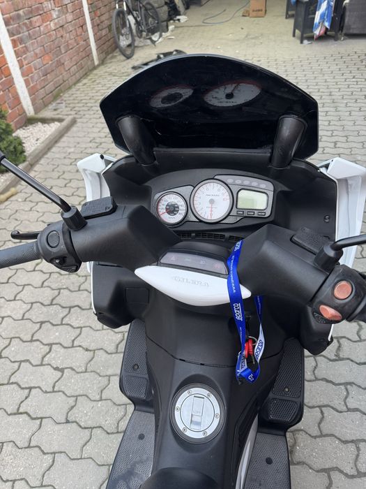 Vind  scuter  Gilera  Nexus  500