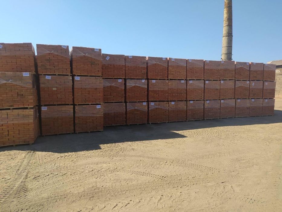 Cărămidă plină 512 buc pe palet
