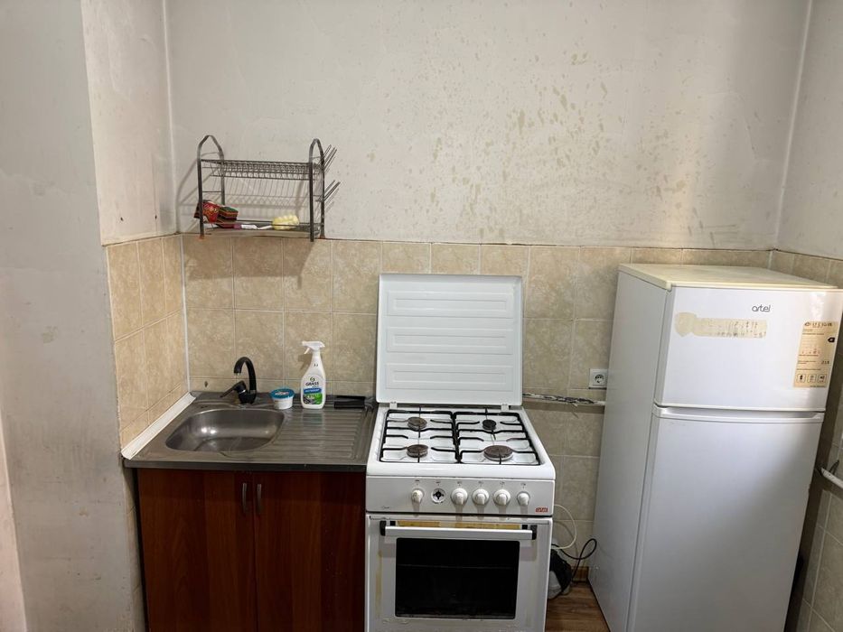 Сергили мерос туйхонаси енида ипатека банк оркасида 2хона 1этаж 54900д