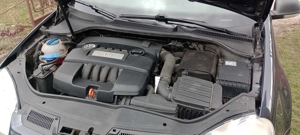 De vanzare Volkswagen Golf V -2008