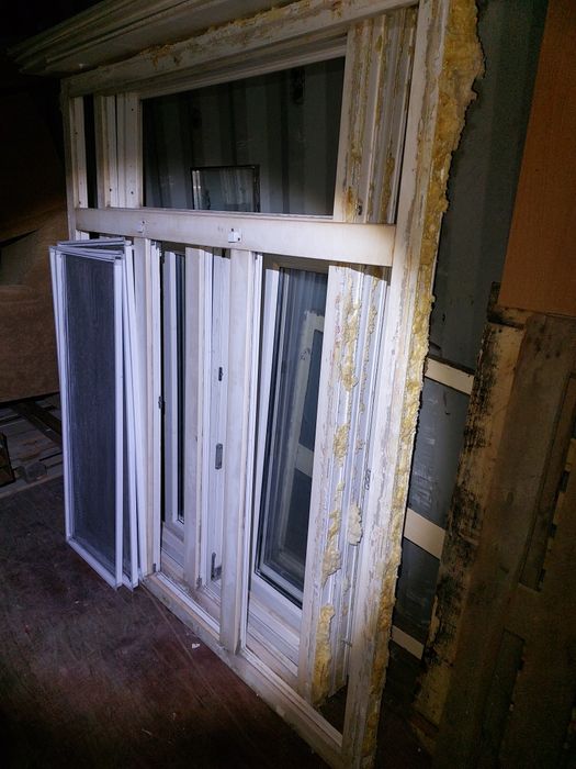 Продам пластиковые окно б/у.