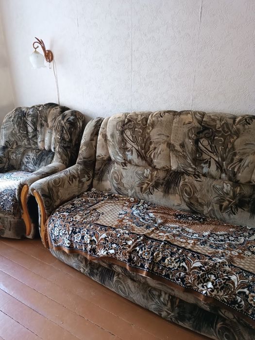 Мебель старя отдам даром