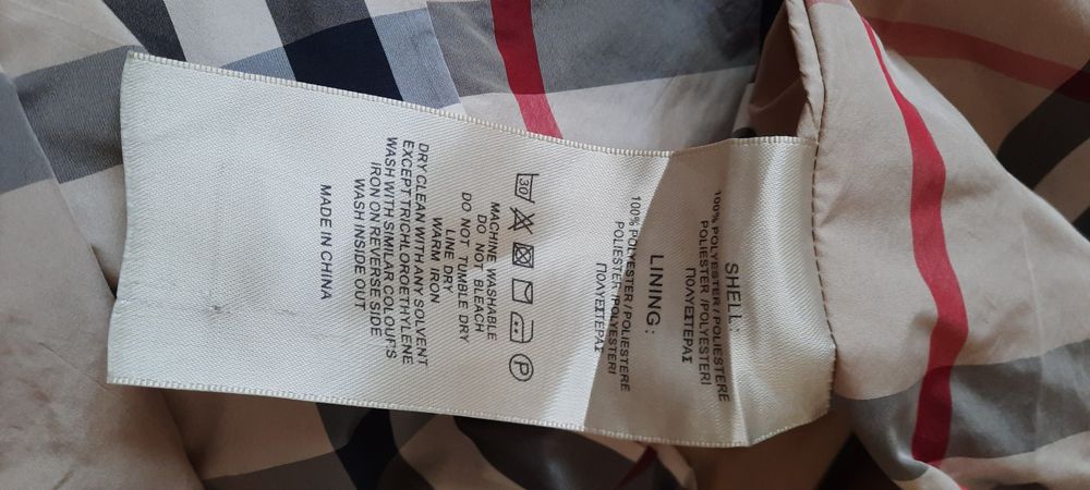 Плащ от фирмы BURBERRY BRIT.