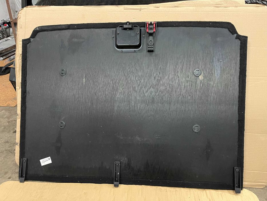 Кората в багажника за BMW E39 Комби