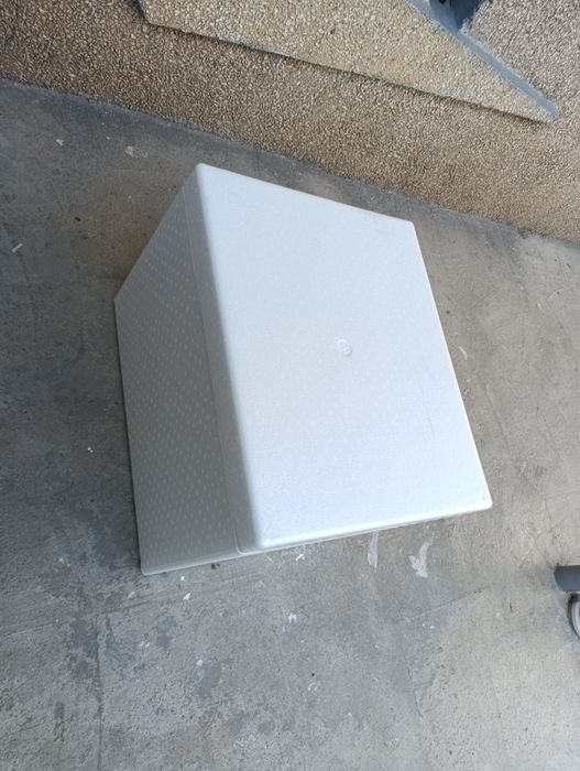 Термоконтейнер коробка сотилади