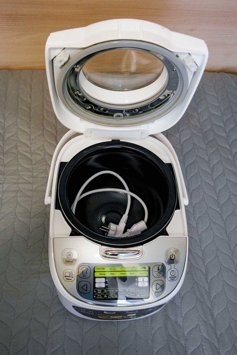 Мултикукър Tefal RK812110 – 5L, 45 програми