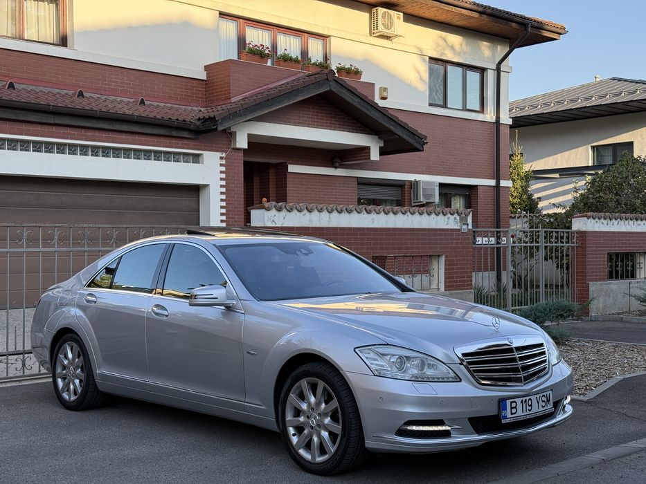 Mercedes-Benz S