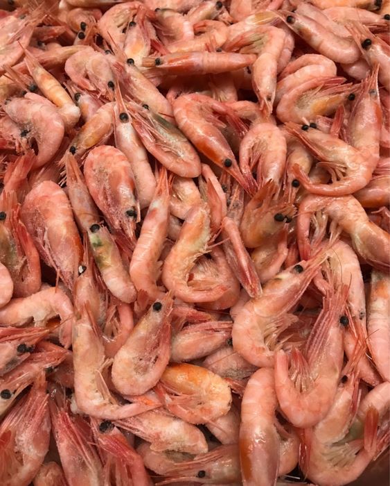 Краб,клешни краба,живые раки,креветки