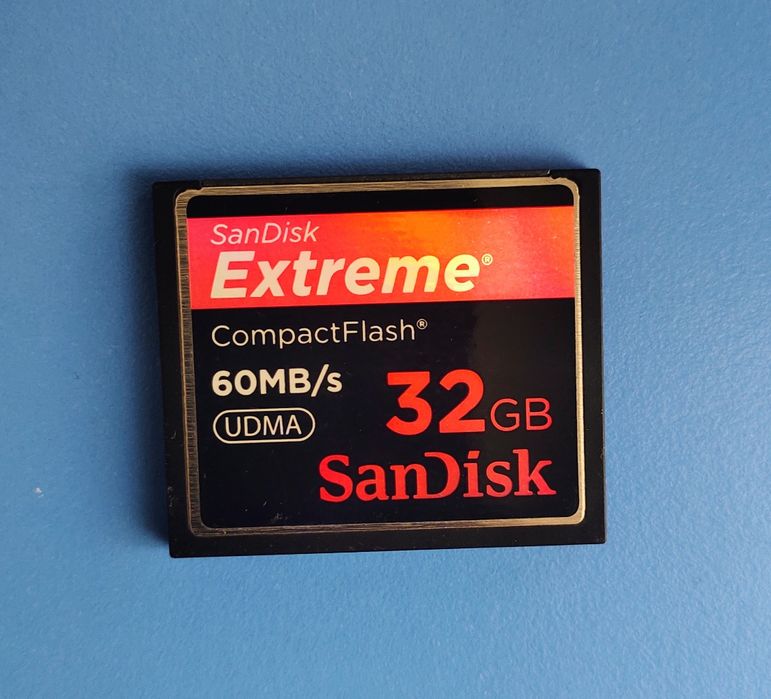 Карта памяти SanDisk Extreme 32GB