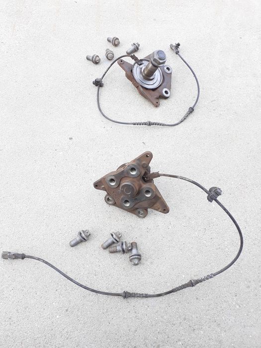 Fuzeta Butuc Rulment Senzor ABS Spate Renault Megane 3 1.5 Dci Break