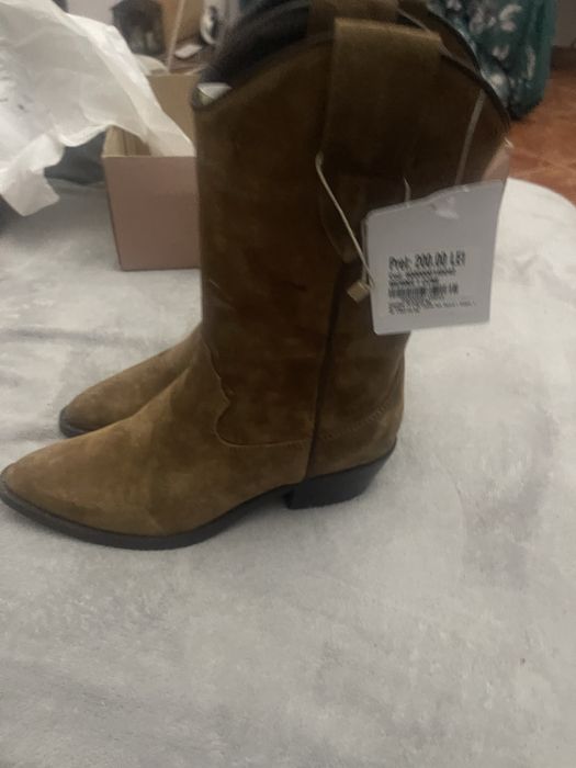 Cizme din piele naturala intoassa!