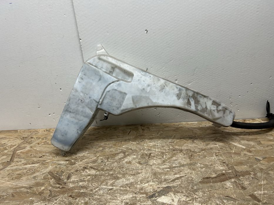 Vas lichid parbriz bmw X3 F25 X4 F26