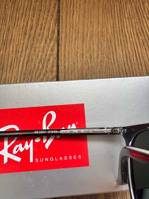 Оригинални слънчеви очила Ray-Ban RB2204 Polarized
