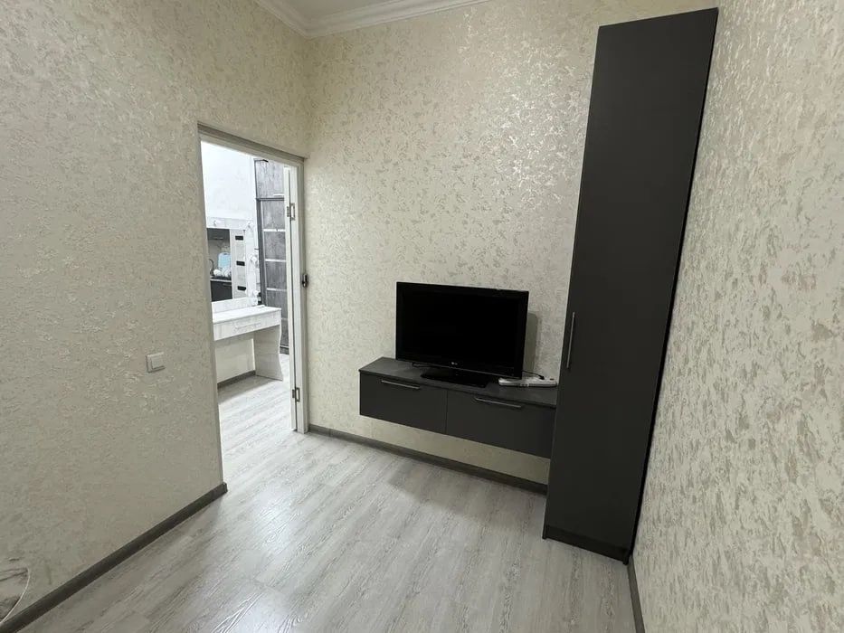 Сдаётся кв в Ташсельмаш 1-ком/5/9 ро-н, Яшнабадский