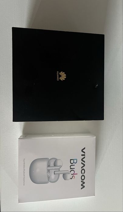 Huawei GT 46mm + Кайшка + Безжични Шлушалки
