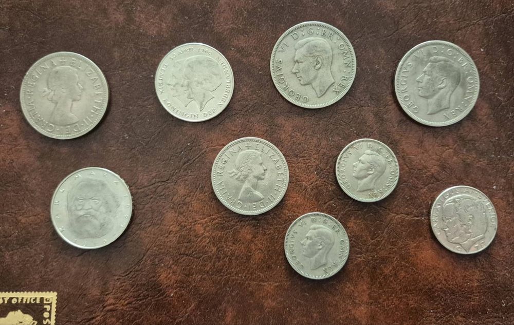 Посребрена монета, медал