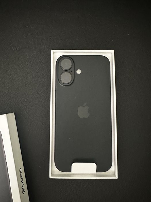 Iphone 16 ( 8/128 гб)