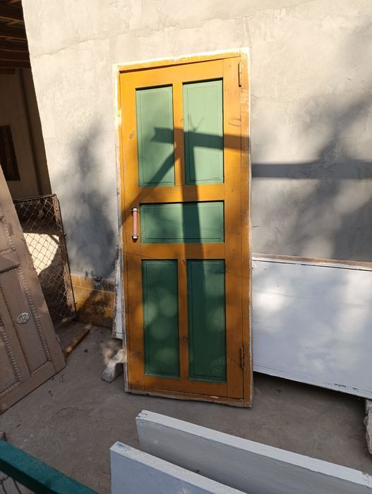 Эшиклар сотилади