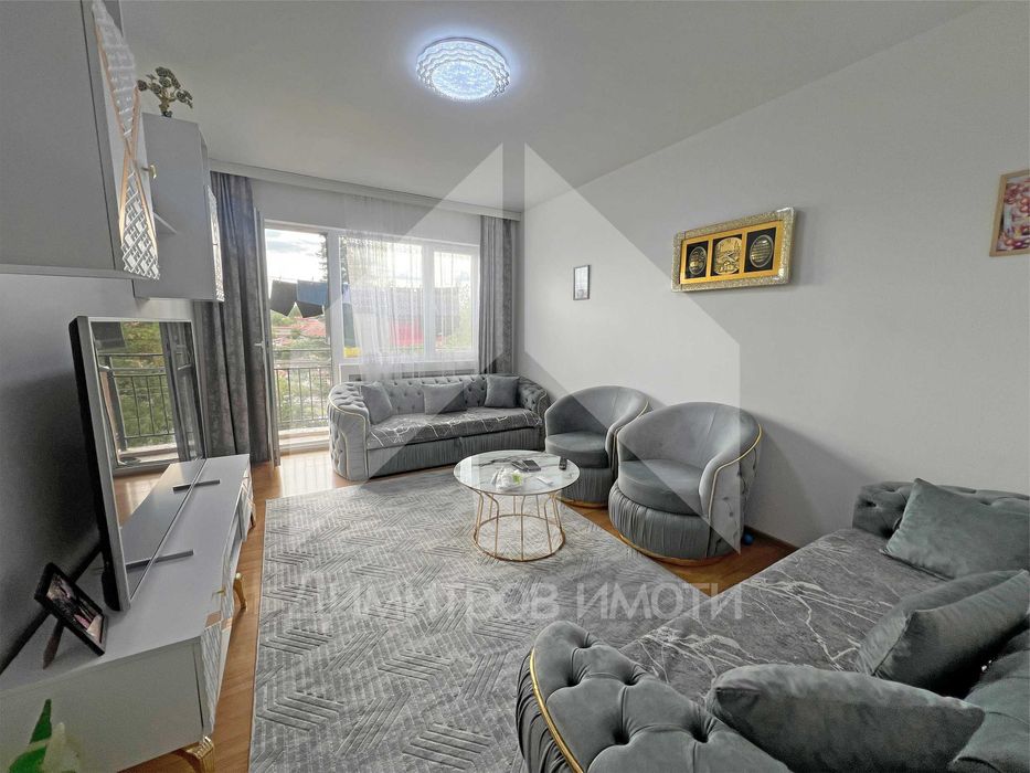 Продава двустаен апартамент готов за живеене - гр. Вълчи дол. Център.