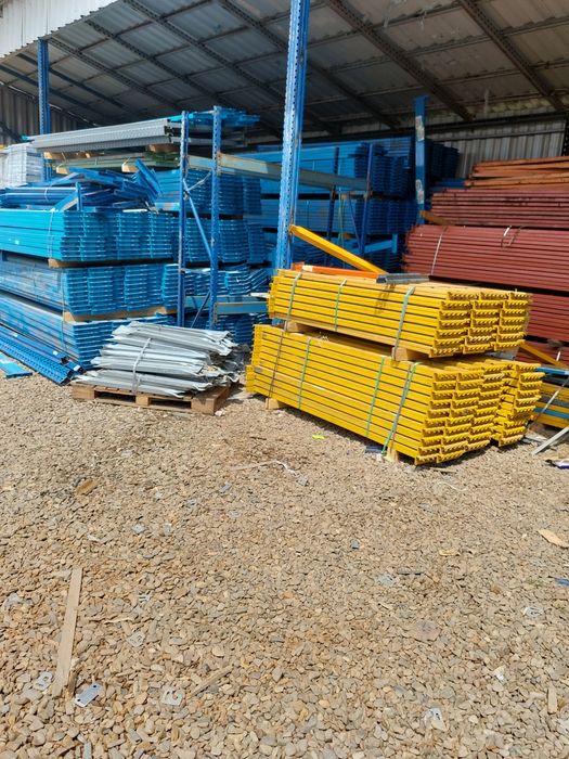 Rafturi metalice profesionale 09860
