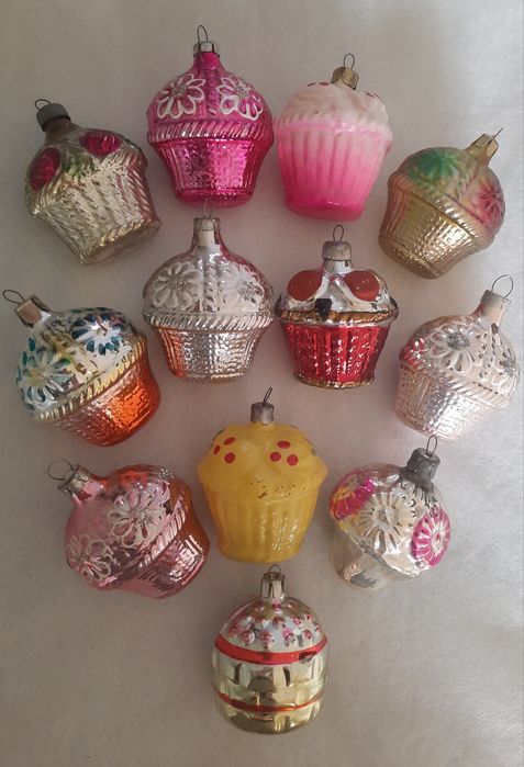 Елочные игрушки Ссср  колокольчики  шишки фрукты