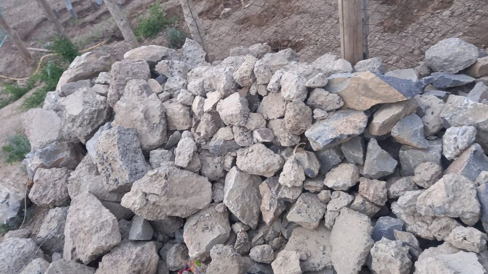 Жемтік тастар сатылады