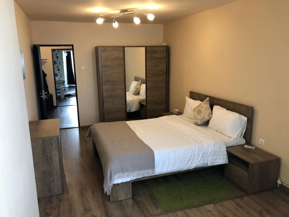 Apartament cu doua camere de Inchiriat in Deva