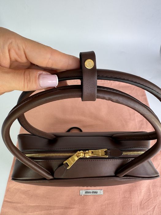 Geanta miu miu piele