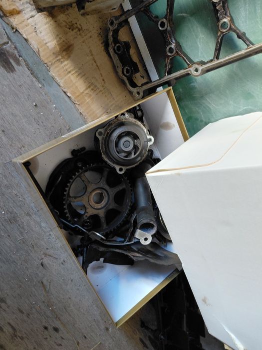 Головка шкода октавия,1,6 2011 гв инавесное