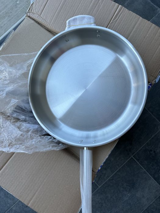 Tigai inox  40 cm  + 32 - noi