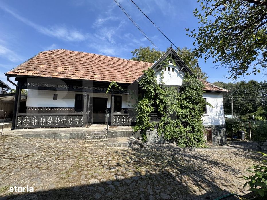 Proprietate superba in Damieni! cu potential enorm comercial! 550mp ut